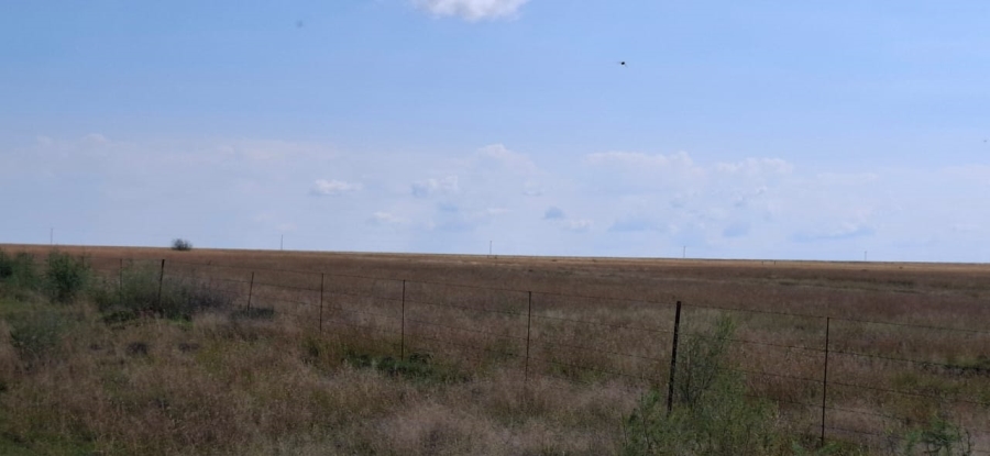4 Bedroom Property for Sale in Bloemfontein Rural Free State